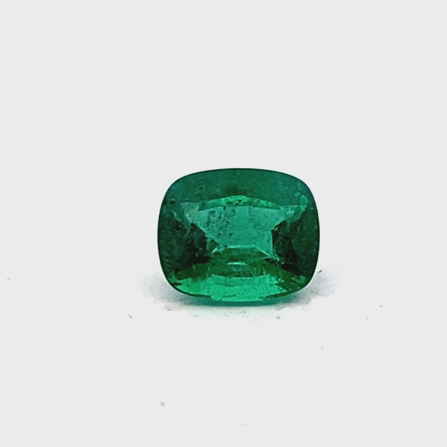 11.95x10.10x7.16mm Cushion Emerald (1 pc 5.47 ct)