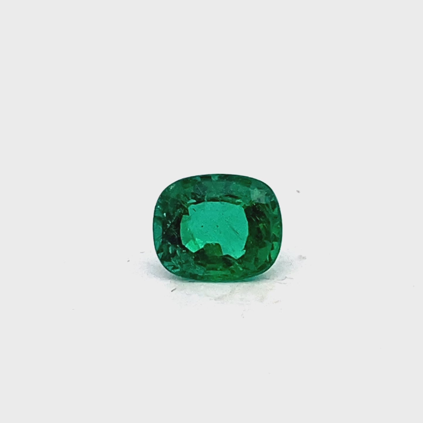 11.45x9.43x6.37mm Cushion Emerald (1 pc 4.38 ct)