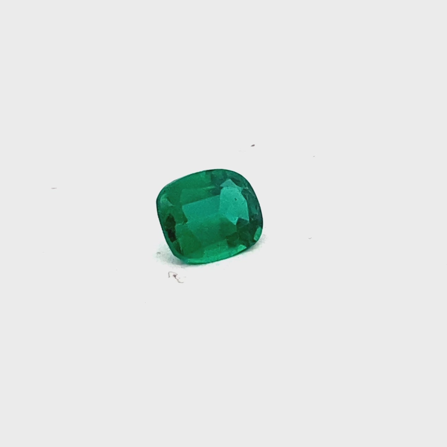 8.82x7.30x4.86mm Cushion Emerald (1 pc 2.00 ct)