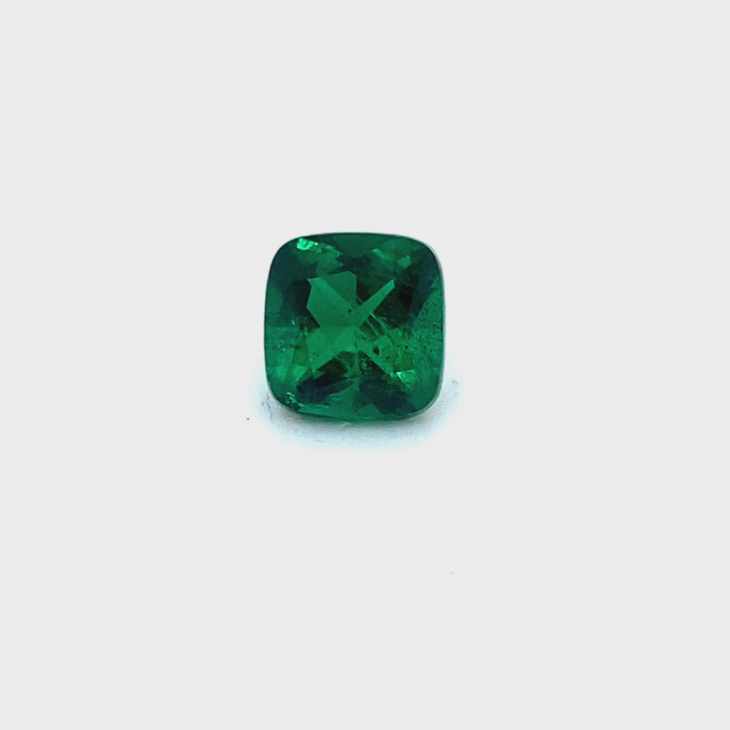 8.02x7.71x5.42mm Cushion Emerald (1 pc 2.21 ct)