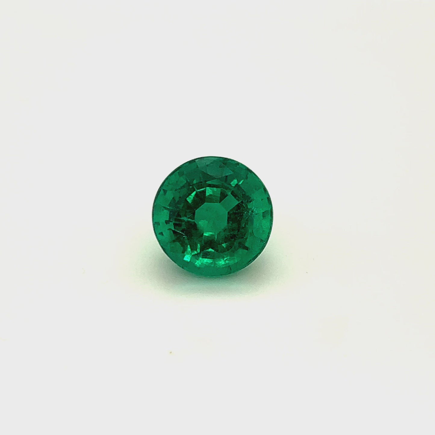 10.34x10.39x7.50mm Round Emerald (1 pc 4.57 ct)