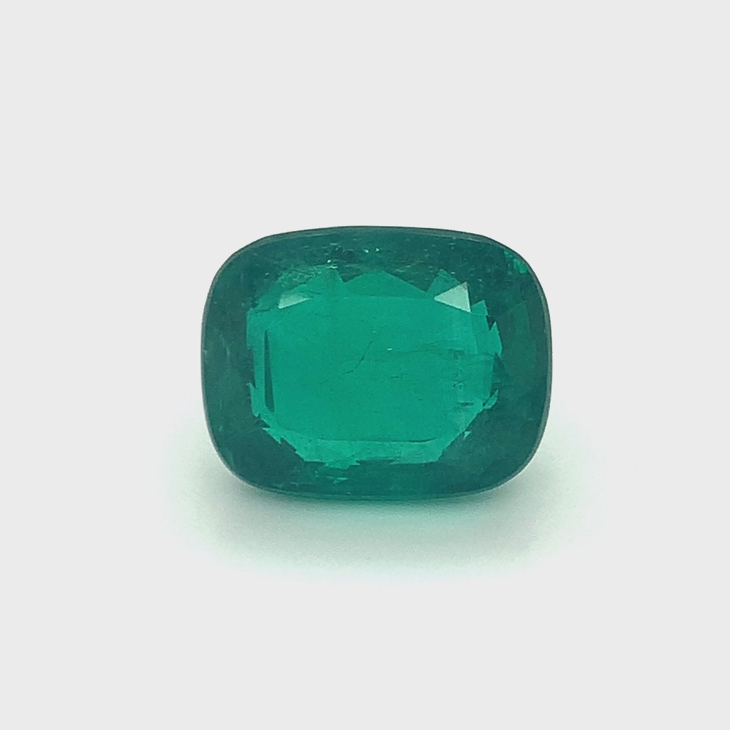 18.47x14.53x9.32mm Cushion Emerald (1 pc 18.80 ct)