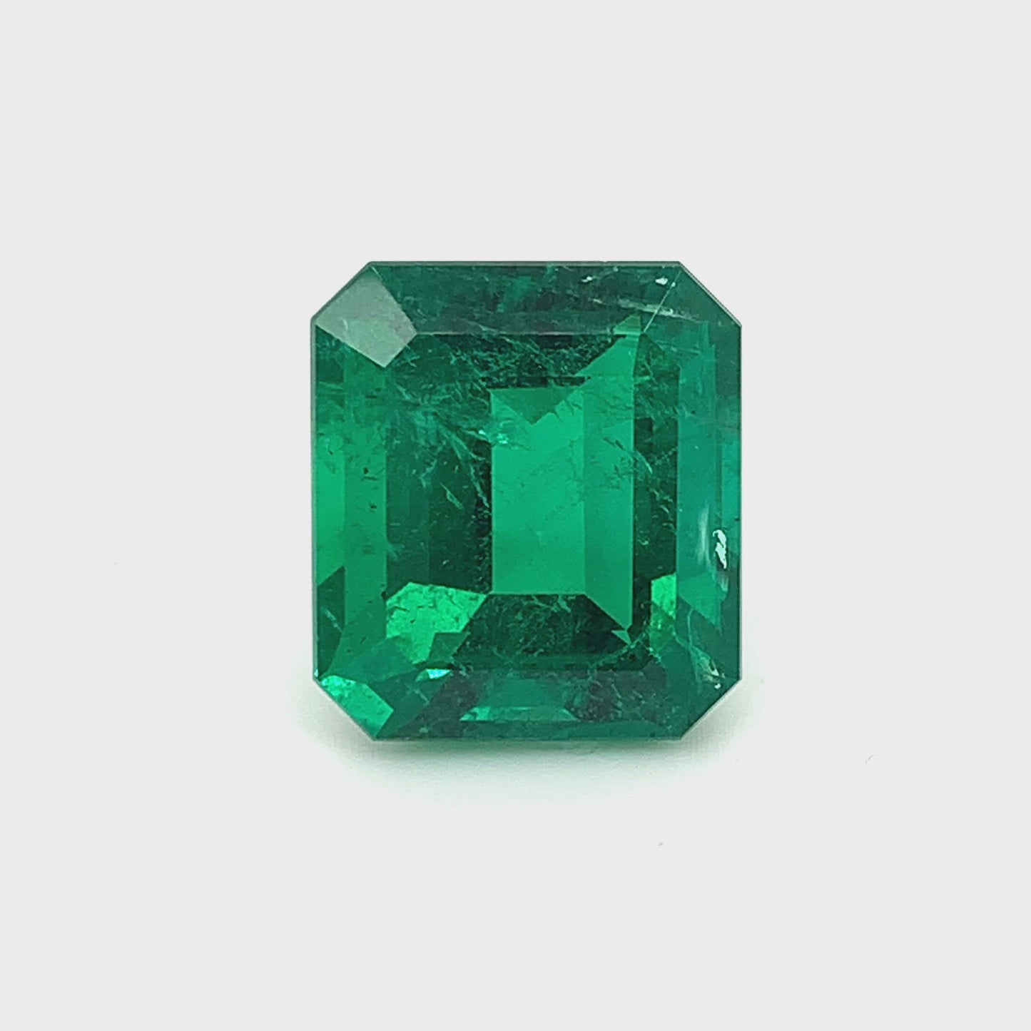 15.72x14.17x9.17mm Octagon Emerald (1 pc 14.75 ct)